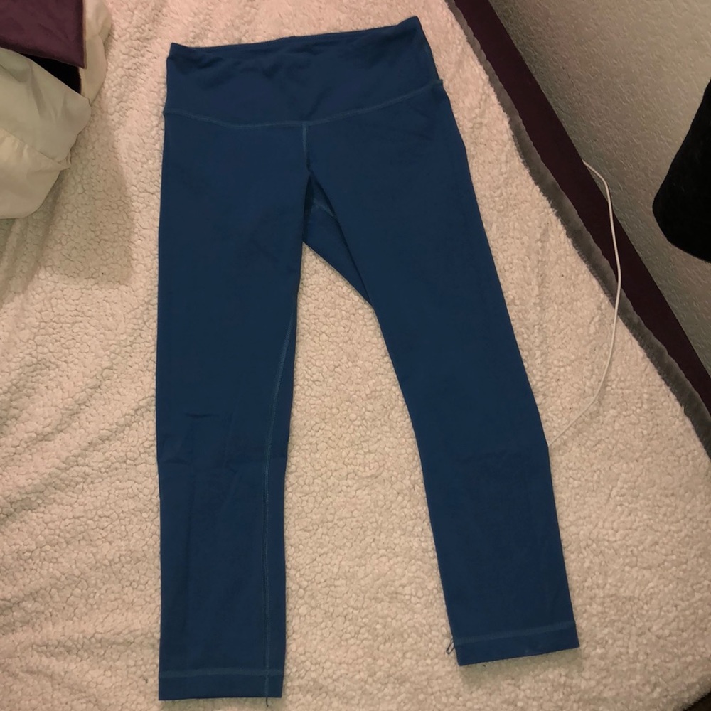 Lululemon Capri leggings low rise